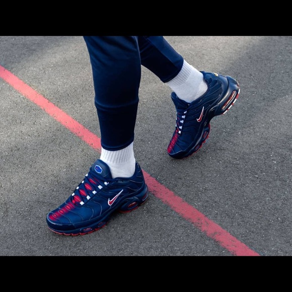 Meet your Posher, Tony - Picture 1 of 1